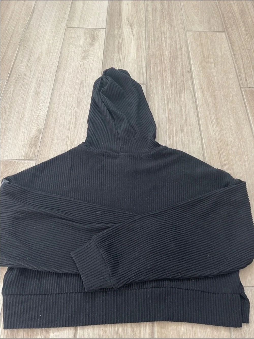 Alo Yoga Muse Hoodie Cropped Black Sz S 4-6 W3438R